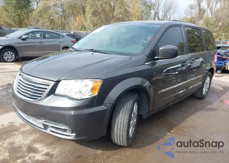 2015 Chrysler Town & Country Touring from USA, damaged, VIN 2C4RC1BG9FR695141
